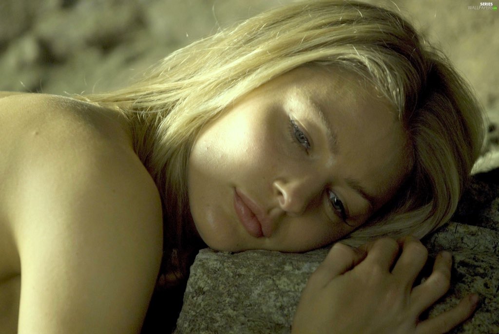 OfPainNPleasure's tweet photo. Time to end this hell of a weekend...
#NoSeductiveSunday
#SleepySunday https://t.co/Z3GhGzDHo4