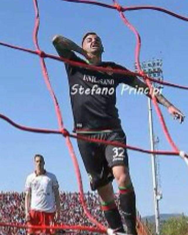 AndreaPeruzzo's tweet image. Al tuo segnale scateniamo l'inferno!!!