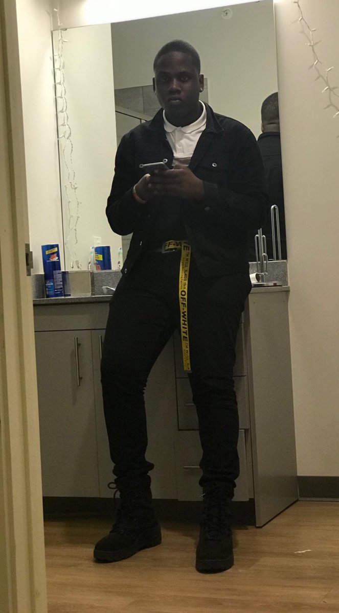 JamoV2's tweet photo. This thing gat me thanking God for lifeeee #Reggae2018 #AfroVibes2018 https://t.co/OFlerCmWnD