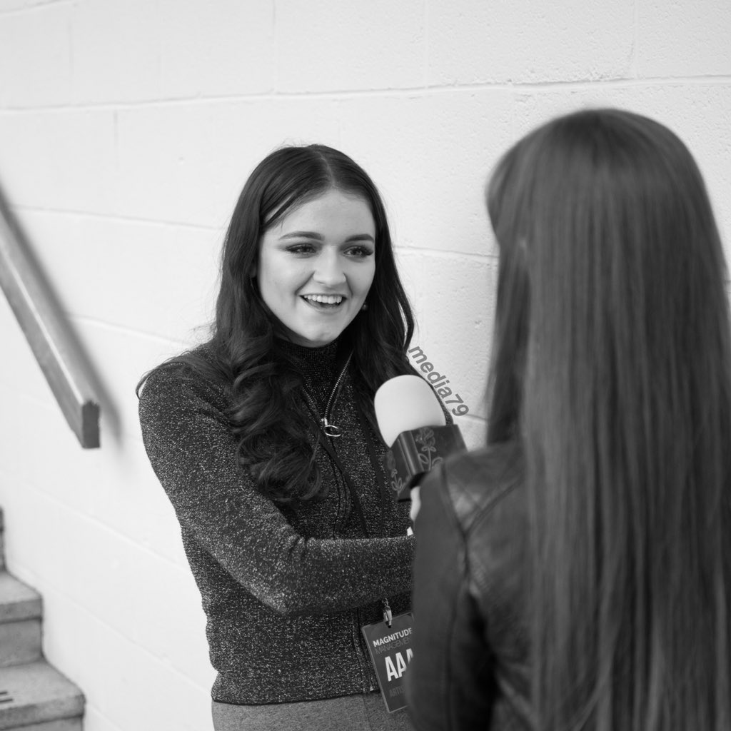 media79_NE's tweet photo. Interview: Emily Middlemas is to release new music at the end of the year 🐘🥀♡
https://t.co/Ut5xJXQceo
[@emilymiddlemas_] https://t.co/gkgfayGtSb