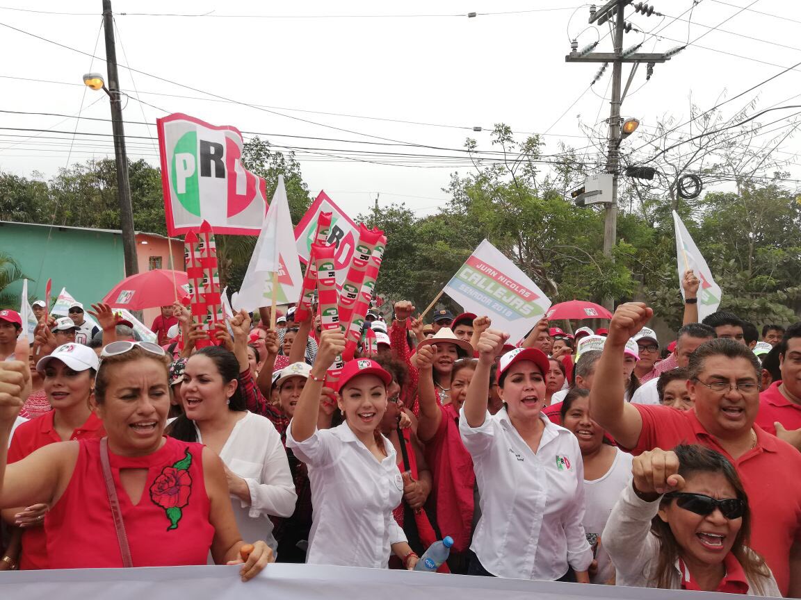 sheilaflores's tweet photo. Al lado de la familia priísta, hoy visitamos la Reserva Tarimoya. Con los mejores, trabajaremos sin cesar para construir un futuro de certidumbre para Veracruz. 
#TodosPorMéxico #HaciendoEquipo 
@JNCR2018 @mcpinete @AniluIngram @Fabiola_Balmori @ErikaAyalaR https://t.co/egmyBvelsE