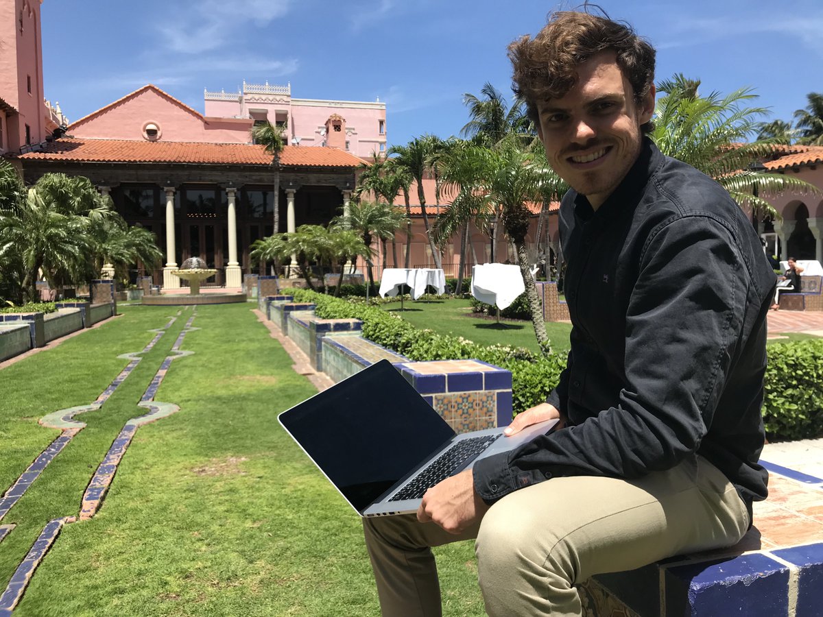 PhotoTap's tweet photo. Coding in paradise
#event #eventphotography #coding #eventtech #eventprof #photography #photographers #bocaraton #miami #florida #phototap https://t.co/rAQumWiJwy