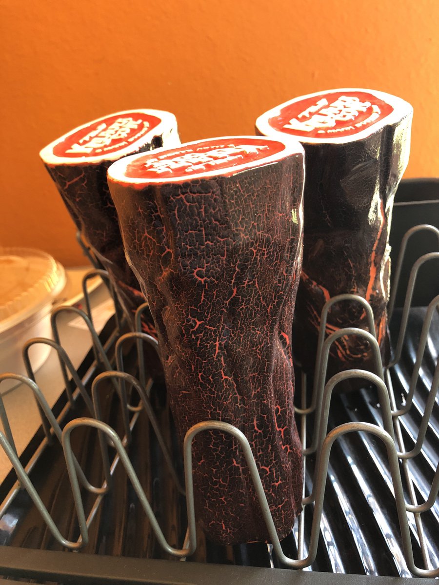 Fixing another few mugs and back in the kiln this afternoon. I have to solve this glaze crawling problem. I mean, I can fix it one by one, but it slows production WAAAAAYYY down.