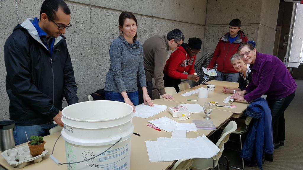 grenouillette0's tweet photo. Thanks to everyone who made DIY seed tape and seed mats  after my @HaltonMGs @RBGCanada talk 😁 https://t.co/FpSapdjfZk