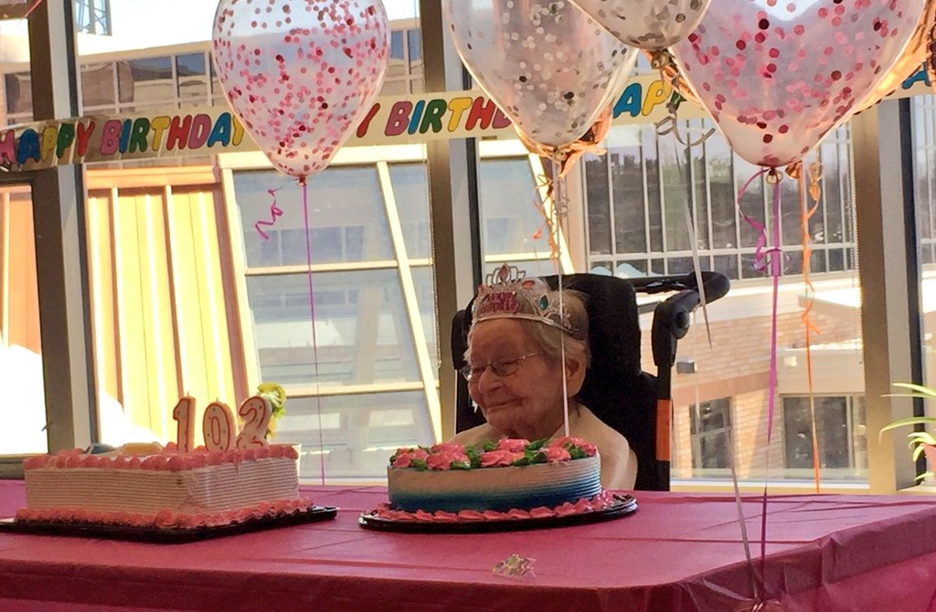 SchlegelVillage's tweet photo. Let's give Dot 102 retweets for her 102nd Birthday. 

Happy Birthday Dot! 🎂🎈💐
At #UniversityGates #Waterloo https://t.co/s1vQumpoWB