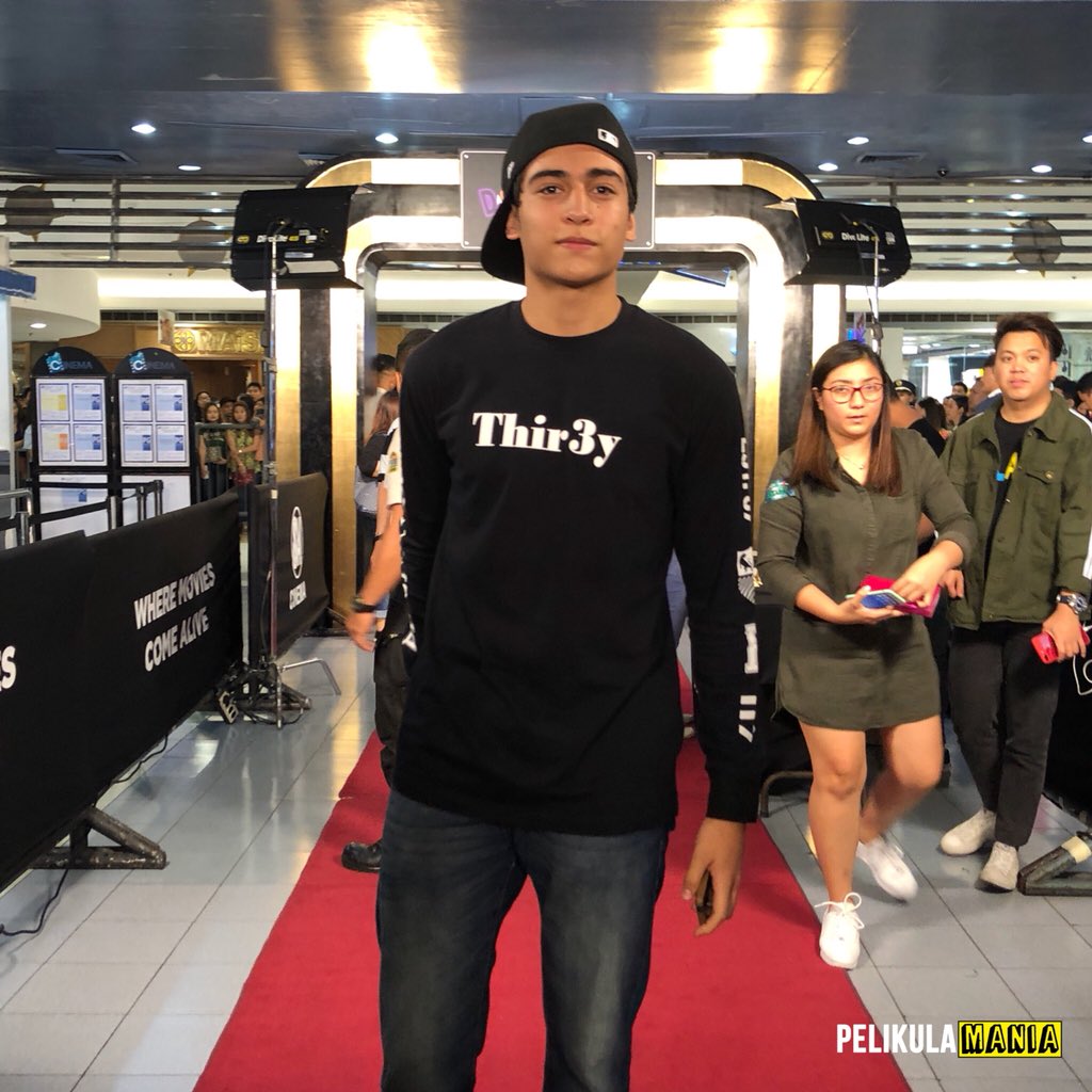 Sanloyvf's tweet photo. Don't cry over the past, it's gone. Don't stress about the future, it hasn't arrived. Live in the present and make it beautiful...@itsmeMarcoG
#BenchOpenParadise
#MarcoGallo https://t.co/OBmVVpZkkQ