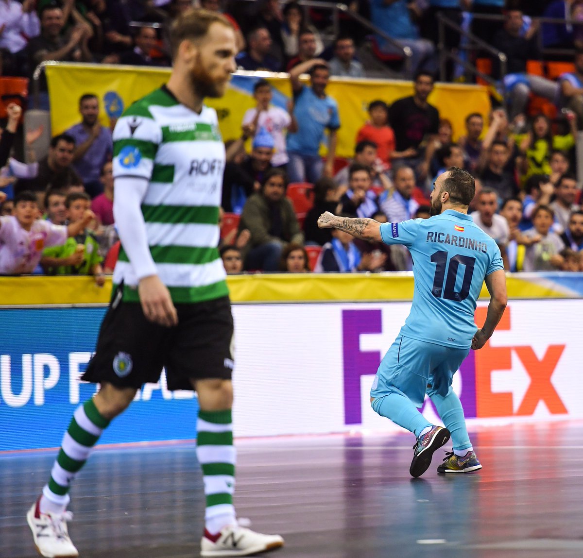 UEFAFutsal's tweet photo. HIGHLIGHTS: Watch all the goals as @InterMovistar won their third #FutsalCup and @FCBfutbolsala claimed bronze https://t.co/Ho1TjXYZEF https://t.co/9JCkpi800f