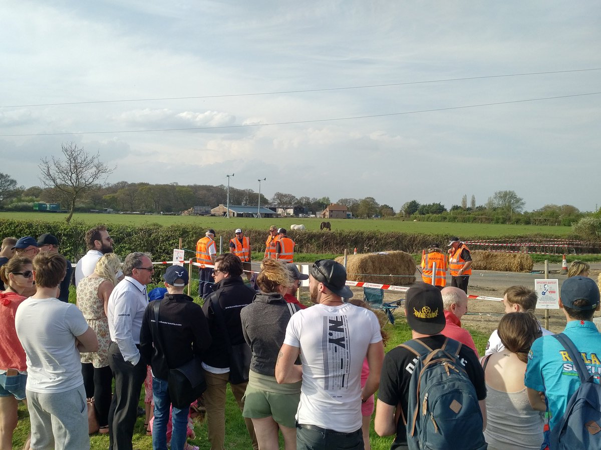 CooperKinetix's tweet photo. Lovely day out @corbeaurally in the sun today! Loads of families out and first-time #Rally spectators! Well done to organisers. Helpful marshals at #ShipHill and very efficient & friendly parking ladies over at #WickRoad π #familyfun #firstontheroad #ThanksMarshal https://t.co/R7ysyGqtSQ