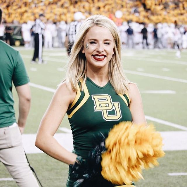 shoutout to our very own @jennabrasuell for making co-ed cheer AGAIN. we're so proud of you! ✨ ift.tt/2qOpIfk