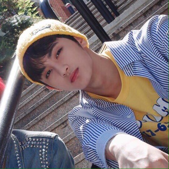 h2hgrls's tweet photo. Ex JYP trainee Park Yejin changed her ig dp to mark 😂 she is an nctzen! follow her IG anyone! #exJYPtrainee #parkyejin https://t.co/tyXgztKQly