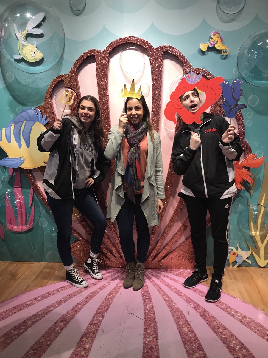 oldmilldance's tweet photo. Such a fun weekend in NYC! Took classes at Broadway Dance Center and saw Aladdin on Broadway💛 https://t.co/N14kQPCb2X