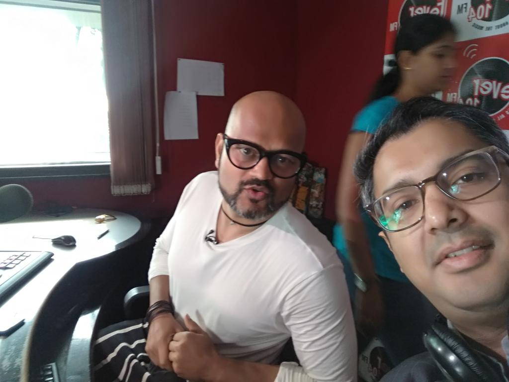 Zakka_Jacob's tweet photo. Going live with #RJPrithvi on @FeverFMOfficial and @CNNnews18 #VoiceOfBengaluru #MadMornings with #BangaloreKaBond https://t.co/LZk0S0MDI3