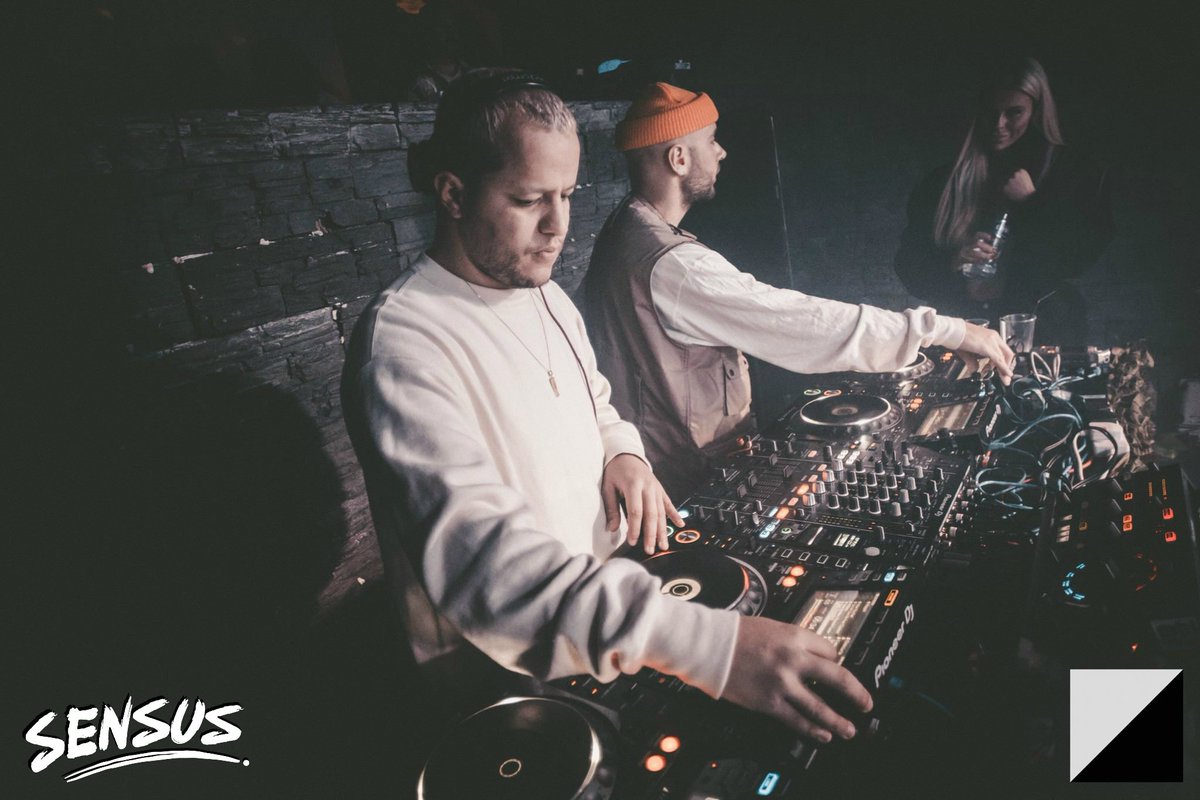 sensusevent's tweet photo. Photos are now up on our Facebook page from our latest event with @AmineEdge_DANCE 

Go check via https://t.co/OQf0wDXhzC <3 https://t.co/3FffaNtZer