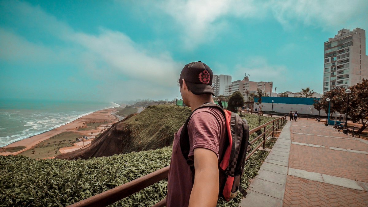 JoseSand16's tweet photo. Buena vista desde aquí 😎 #miraflores #malecon #Lima #Perú
#weekend https://t.co/c6h5HtDYSG