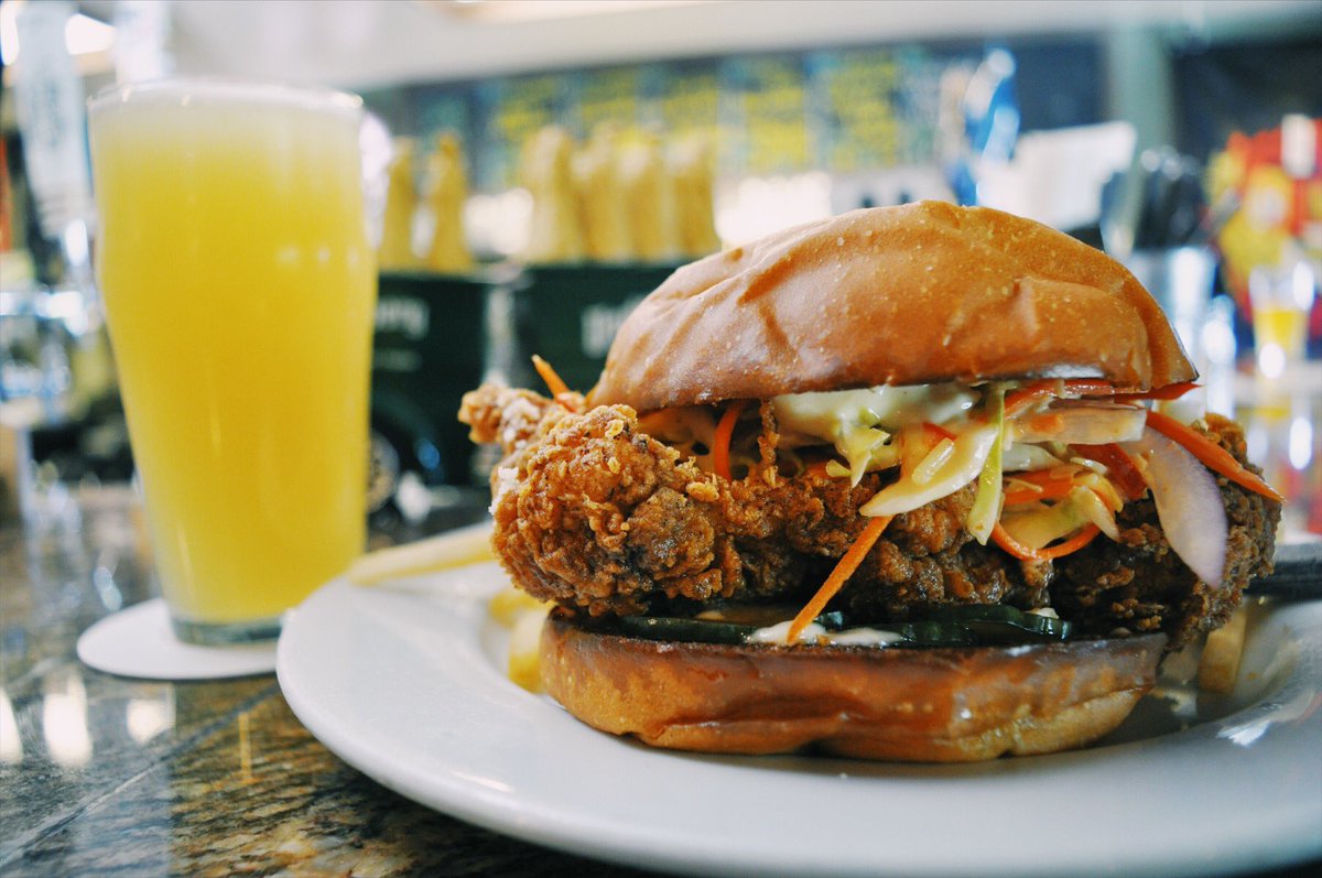 Sunday Night Special: Get a Fried Chicken Sandwich and a 16 oz. Modern Times beer  for only $15. Available every Sunday night from 5pm to 9:30pm #sacramento #treatyoself
