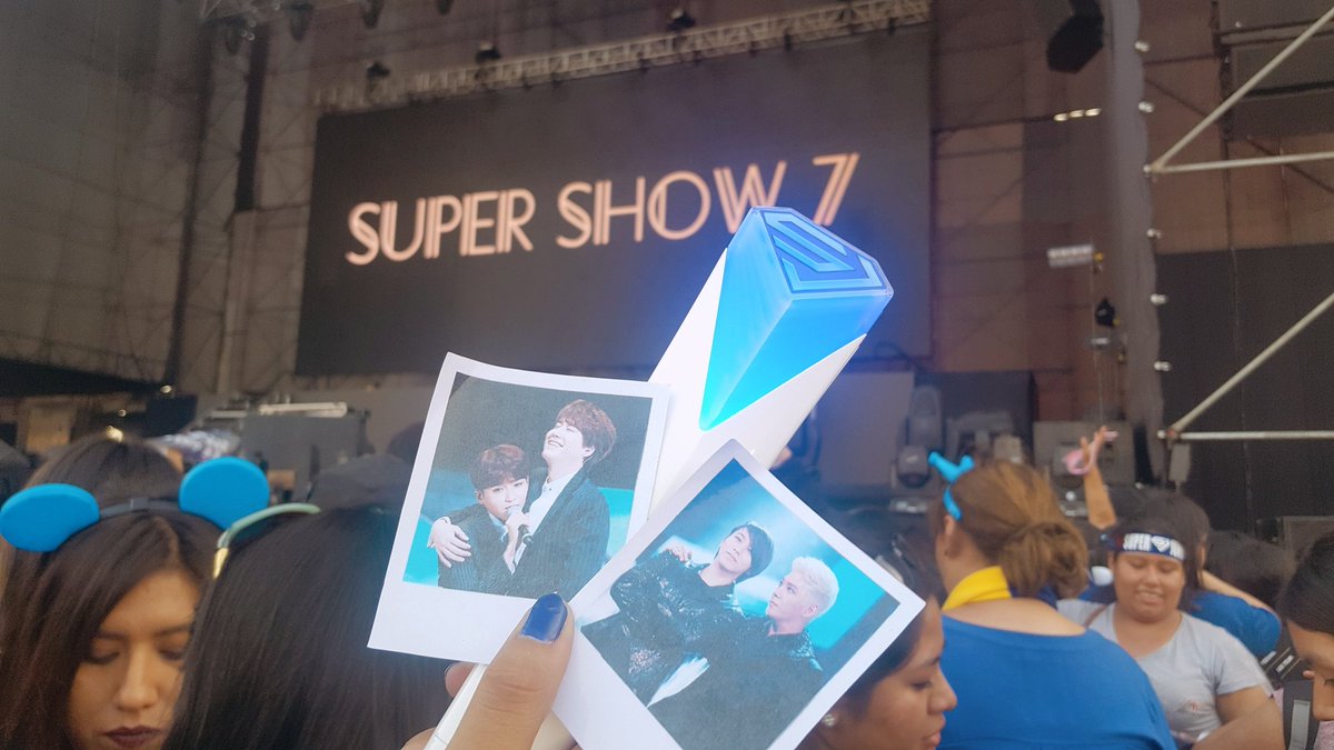 TimeforRQ's tweet photo. 💙
#SuperShow7InPeru #SS7inPeru https://t.co/zC8ylixx2I