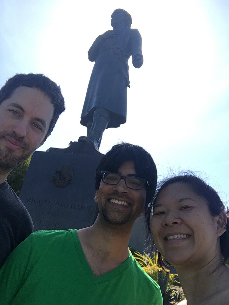 RoboJenny tweet media