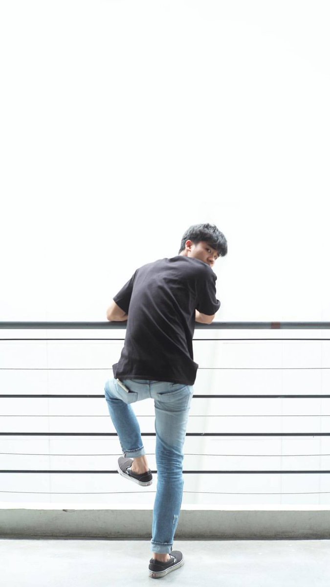 kaboot_'s tweet photo. สำหรับวันนี้ #เด็กเฮียเต ขอนำภาพมาปาใส่ทุกคนแต่เช้าเลยค่ะ จะได้มี wallpaper ไปอวดเพื่อน ว่า " อ้อ แฟนกุเอง " 555 #tawan_v #KissMeAgain #เตนิว #พีทเก้า https://t.co/107M7sIUJc