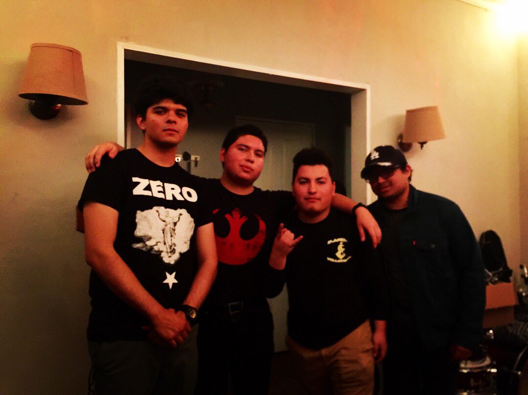 ThePromCrashers's tweet photo. Just a few pics from last Friday’s cool 420 show in Whittier. It was LIT.
#Musicians #Independent #Bands #SupportYourLocalArtists #SupportYourLocalBands #Guitar #Bass #Drums #Alternative #RecordLabel #PicoRivera #MusicScene #PicoSound #MuteManRecords #420 #420friendly https://t.co/XVknY0xHg7