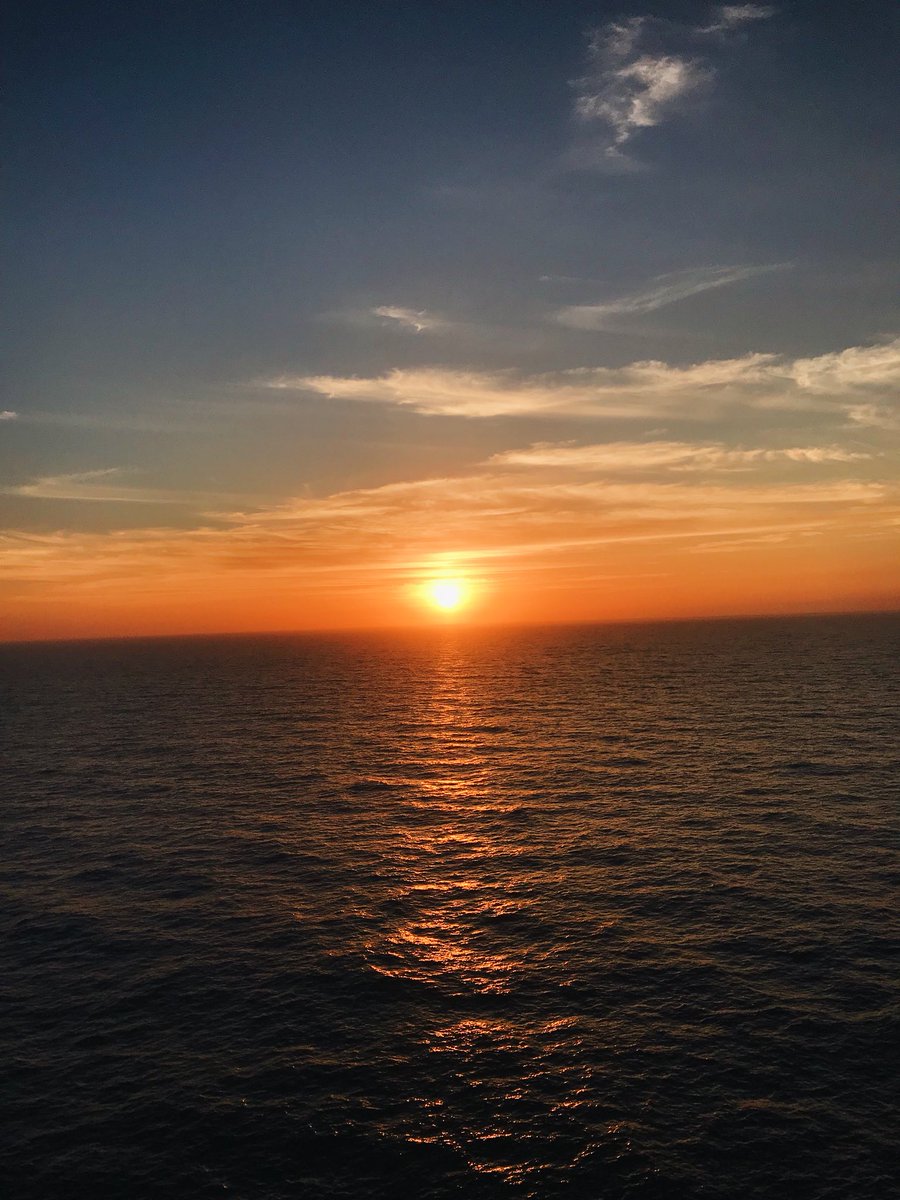DenzelGoolsby's tweet photo. My favorite part of taking pictures are the moments that make you recognize God as the creator because only beauty of that magnitude can come from a perfect God. #EarthDay https://t.co/Uxc8eGkLcW