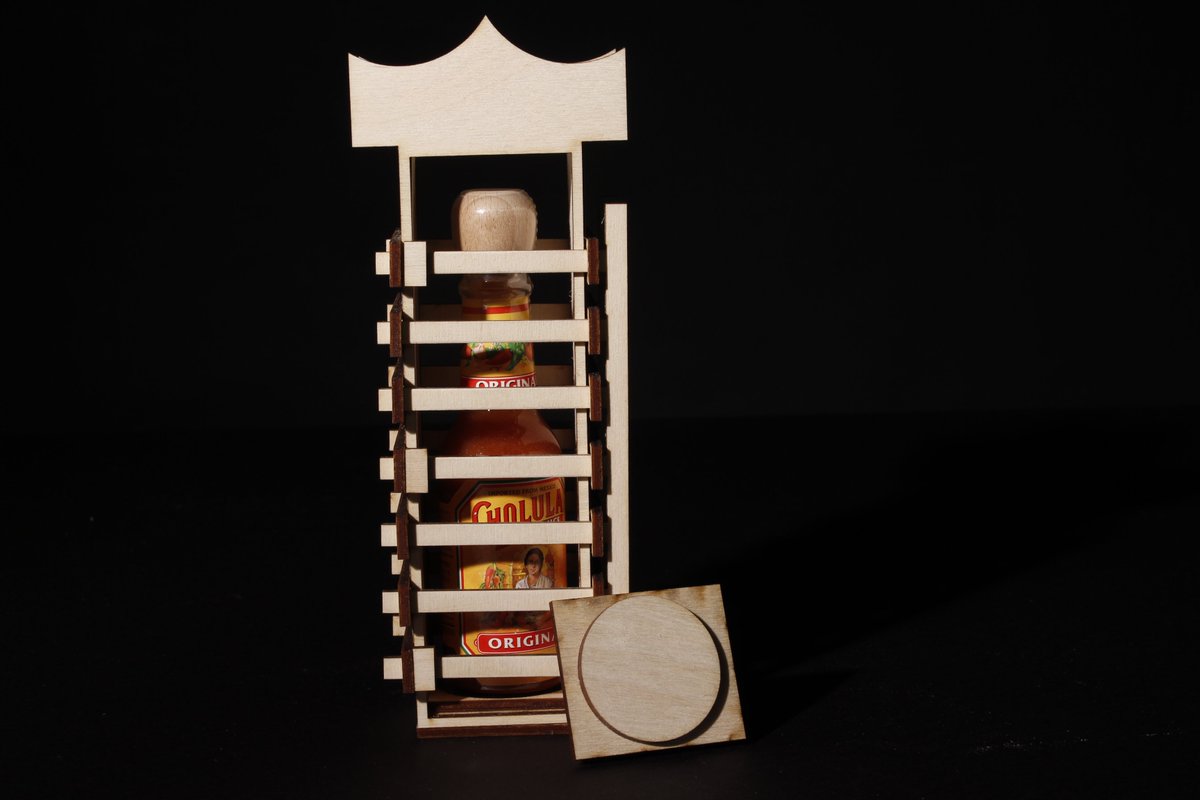 vacsxu's tweet photo. Artwork from our 3D Students Redesigning a hot sauce package using the Laer cutter!
1 million Dollar Hotsauce Bottle
#hotsauce #sxuvac #sxuart #artsxu #laser https://t.co/r3N5GsGHbm
