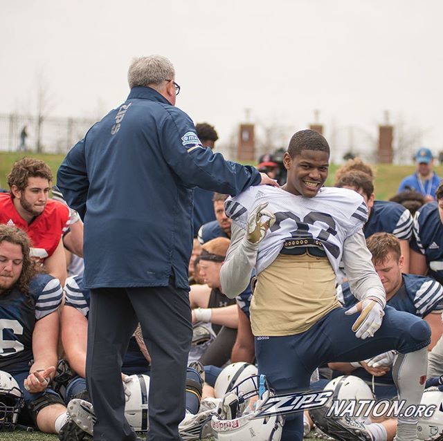 rhendricksphoto's tweet photo. #gozips #maction https://t.co/Fh2YD1vjAA https://t.co/ev9f4u4b5X
