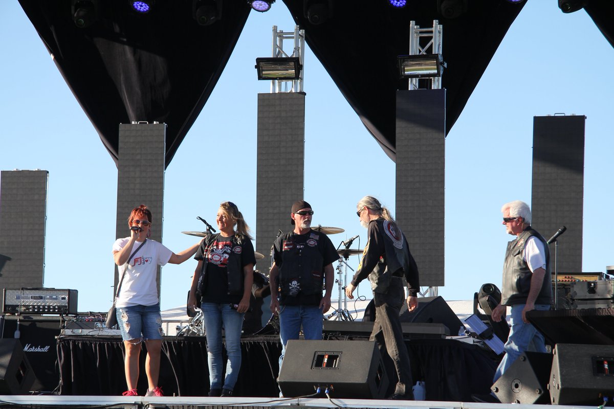 MaricopaMusFest's tweet photo. 2018 Maricopa Music Fest Sound Check..
#metropcs #pepsi #dbm #copatv #mega104 #littlecesarspizza #aarons https://t.co/99Ab5EKmcV