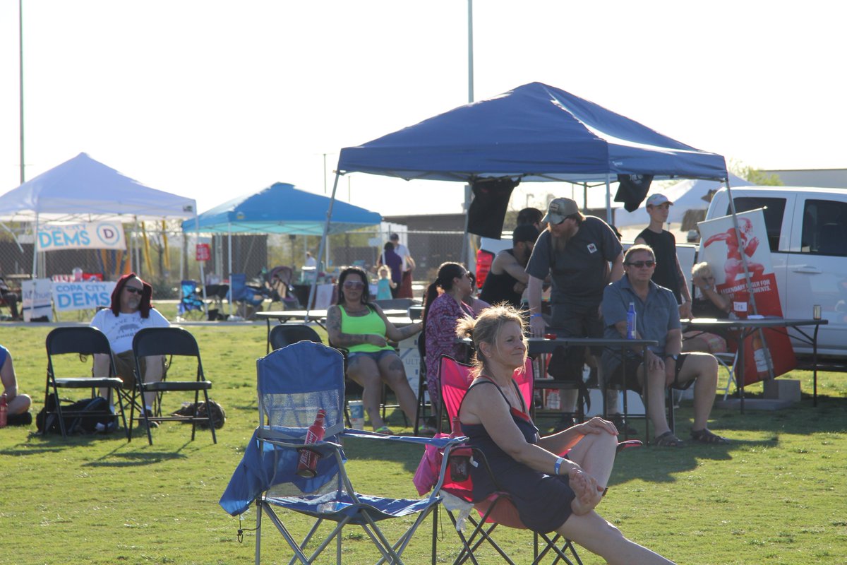 MaricopaMusFest's tweet photo. 2018 Maricopa Music Fest Sound Check..
#metropcs #pepsi #dbm #copatv #mega104 #littlecesarspizza #aarons https://t.co/99Ab5EKmcV