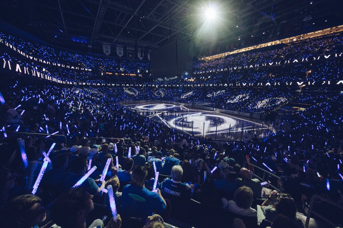 When they try to tell you hockey doesn’t belong to us...  Let’s keep this thing rolling, Tampa. ⚡️ #GoBolts https://t.co/CTbei9wKKh