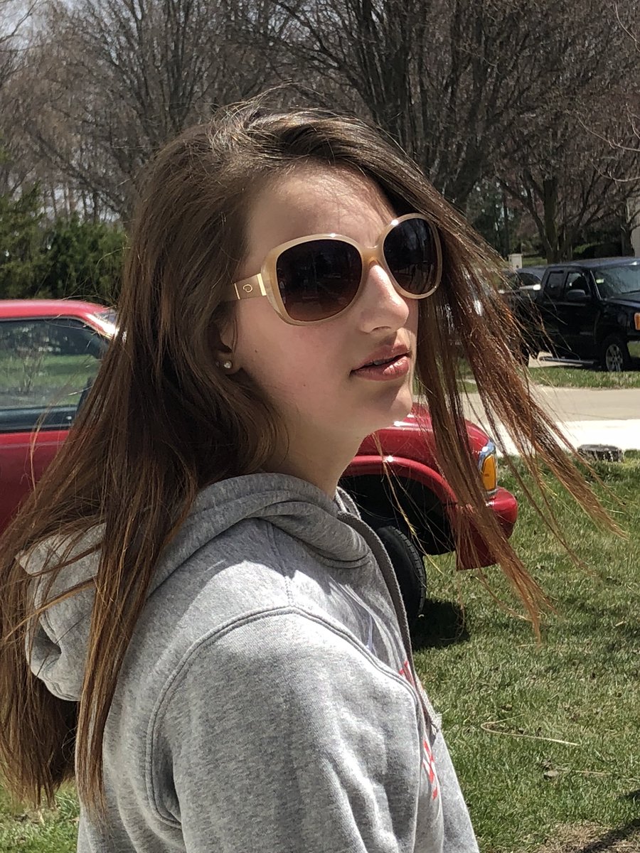 OKyLee9's tweet photo. She just looked at me like this when she realized we STILL haven’t decided what we are going to eat. @EllieOyer  #hangry #storyoftheweekend #cerealitis https://t.co/JnlfLHKGW9