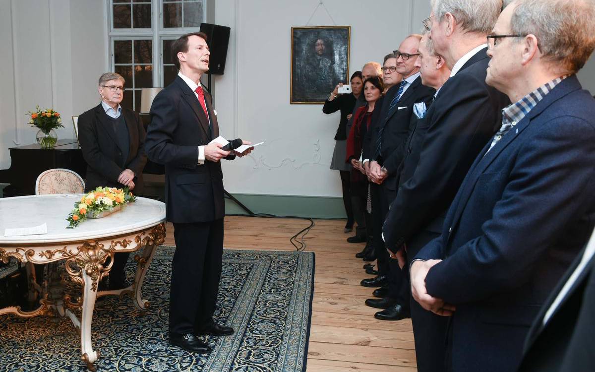 HRHprincesMarie's tweet photo. El principe Joaquin participa en los Diálogos de Schackenborg https://t.co/cAOYZjHQeo