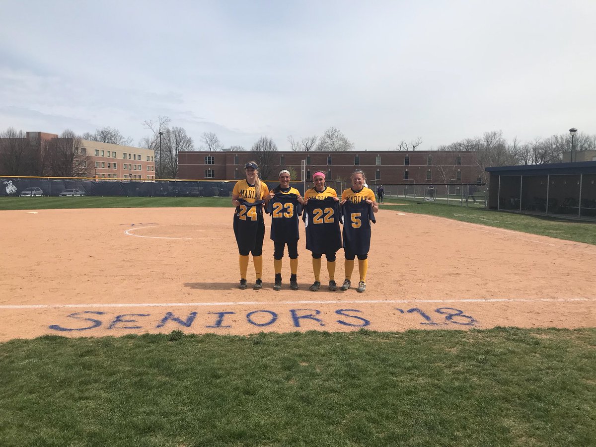 s_Reeder3's tweet photo. Senior day for Marian softball. Been a long ride...... I cried like a little girl!!
Congrats to Blondie, Slash, Turbo and Greeny on a helluva ride!!! Team #29 is on a mission! #WeAin’tDone #FinishWhereWeStarted https://t.co/Y76Vfj4qZj