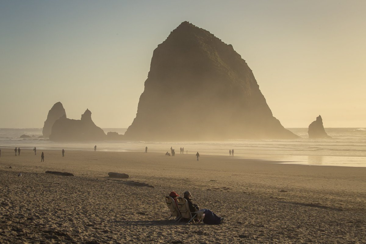 SleepyMonkCB's tweet photo. Happy Earth Day from Sleepy Monk Coffee Roasters. ๐
#cannonbeach #haystackrock #oregoncoast #pnw #earthday #beachesforever #sleepymonkcoffee https://t.co/92Vig7Tnly