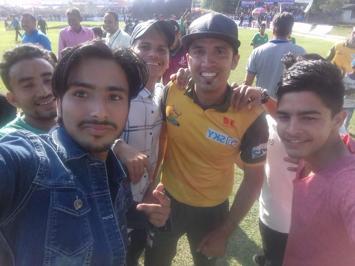 joshi_bhupi's tweet photo. memory of #dpl2 at dhangadhi with UAE caption @rohanmustafa88 ...really good human....@theOfficialNCFC @cricnepal @EmiratesCricket https://t.co/zFVTFpEjzJ