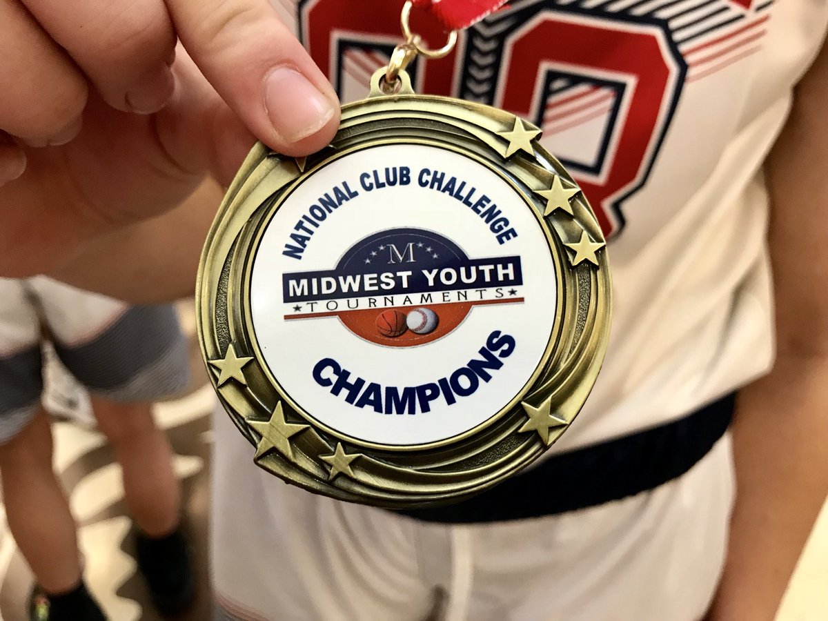 IndianaClutch's tweet photo. Team Indiana Clutch wins the National Club Challenge today!  4-0 on the weekend. Great job ladies!! https://t.co/E7Dgnn2udE