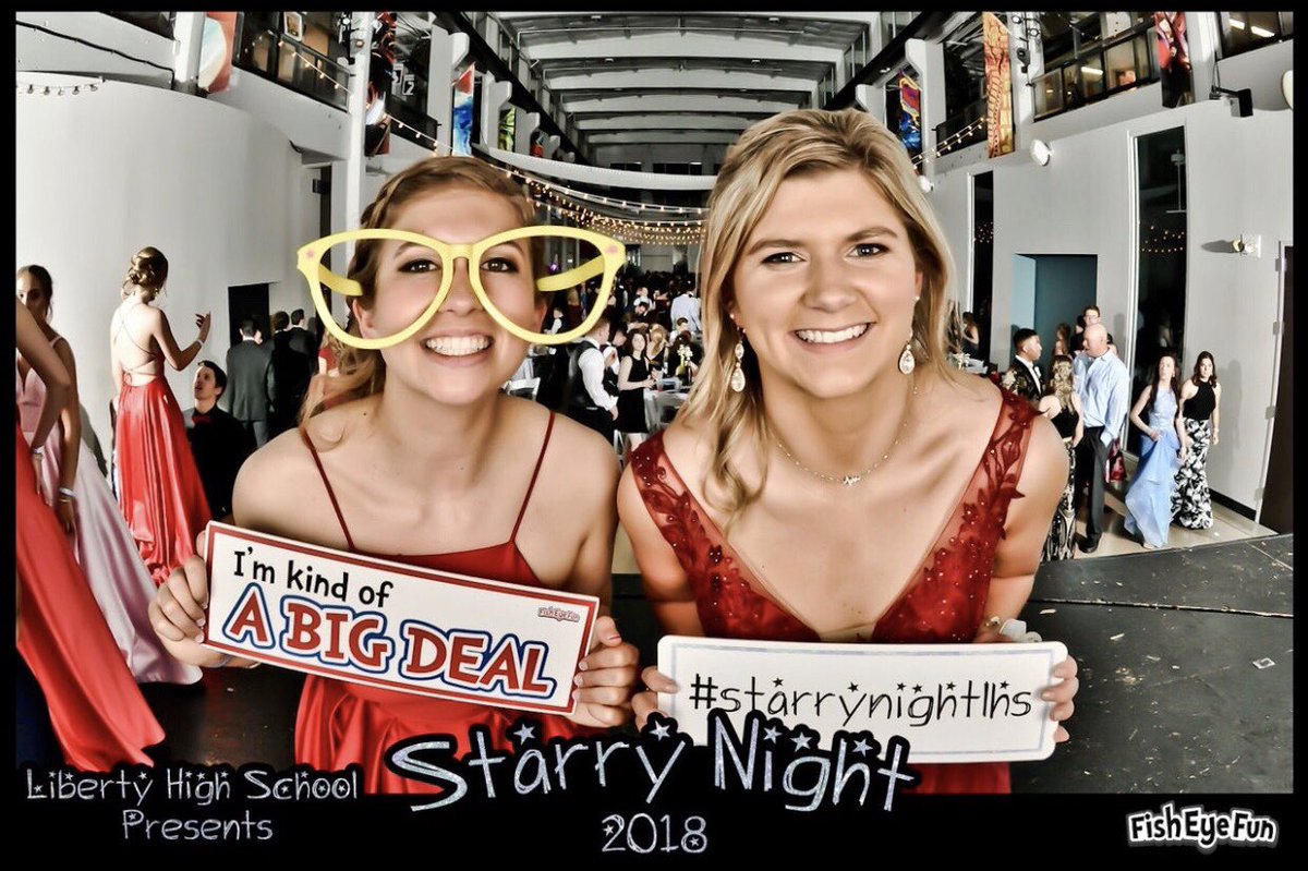 alivia72401's tweet photo. definetly a night to remember:) #fisheyefun https://t.co/s5TuQlyrul