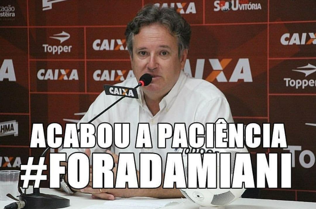 VamosNego_'s tweet photo. ACABOU A PACIÊNCIA SR DAMIANI.

QUEREMOS JOGADOR, QUEREMOS NOSSO VITÓRIA FORTE.

#FORADAMIANI #DIRETORAMADOR #FORADAMIANI #FORADAMIANI https://t.co/qvbcNybYZp