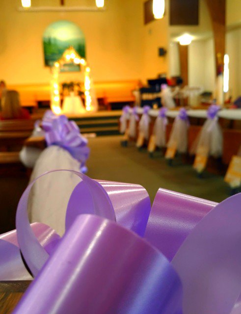 Lovely isle ribbons! #wedding #weddingdj #weddingday #weddingphotography #weddings #weddingphotographer #weddinginspiration #weddingplanner #weddingideas #weddingparty #weddingphoto #weddingdecor #weddingplanning #weddingseason