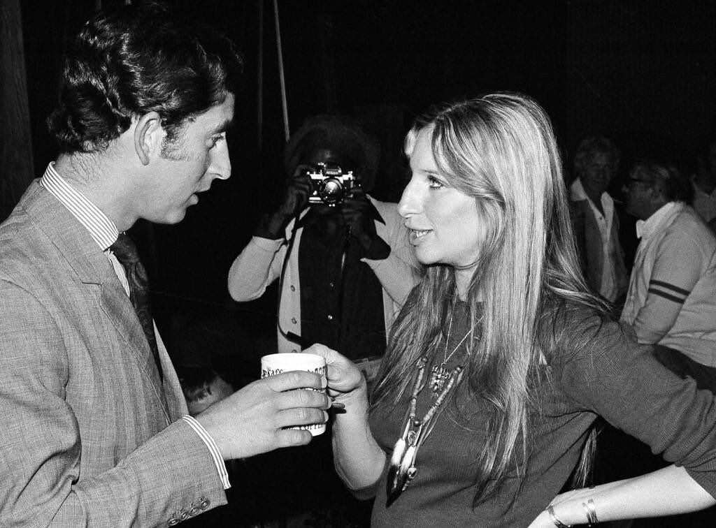 QUEENBSTREISAND's tweet photo. Barbra Streisand offering Prince Charles a sip of her tea https://t.co/cmjBtz2mkb
