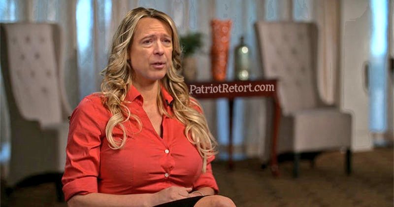 MarkParshall's tweet photo. Stormy Jim or Comey Danials!? https://t.co/oucH6C5vZL #JamesComey #JamesComeyBook #StormyDanials #politics #scandalcentral #comeydanials #comey #danials #Parody !? #funny #red #ComeyInterview https://t.co/UC09gei0YN