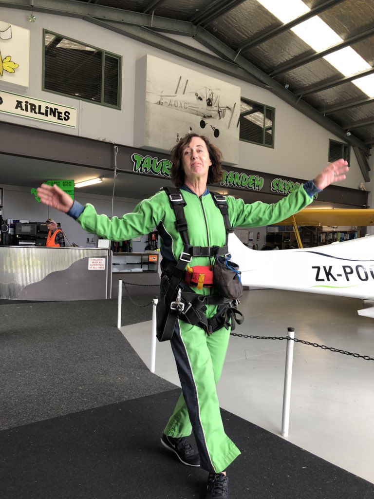 Gap_Gal's tweet photo. Aaaaaand here we go again @VivBrownrigg’s turn - #dropyourboss #leaderseatlast donate to Viv’s @GraemeDingle #givealittle https://t.co/B9HMPnrmfG https://t.co/dZvh9FdtFA