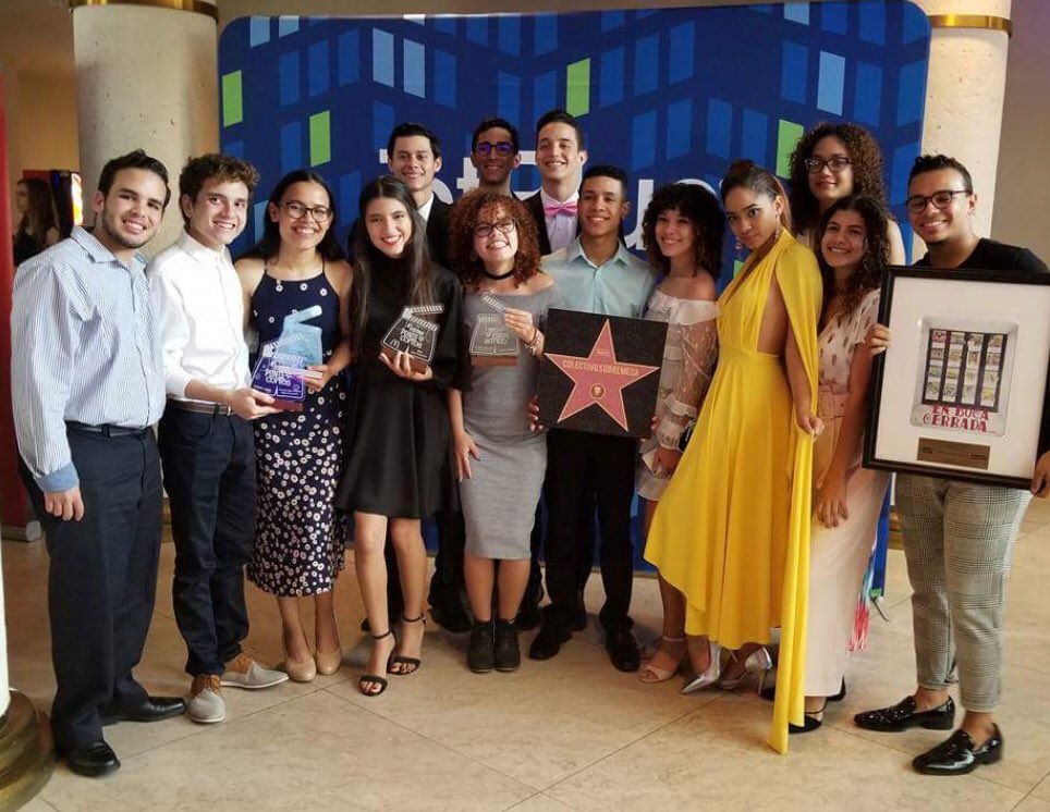 EDUCACIONPR's tweet photo. ¡Felicidades a los estudiantes de la Escuela Especializada de Bellas Artes, de Humacao! Por obtener siete nominaciones en el 4to Festival Ponte los Cortos 2018. https://t.co/kK2uNoWTPI https://t.co/S0K6sZnRTK