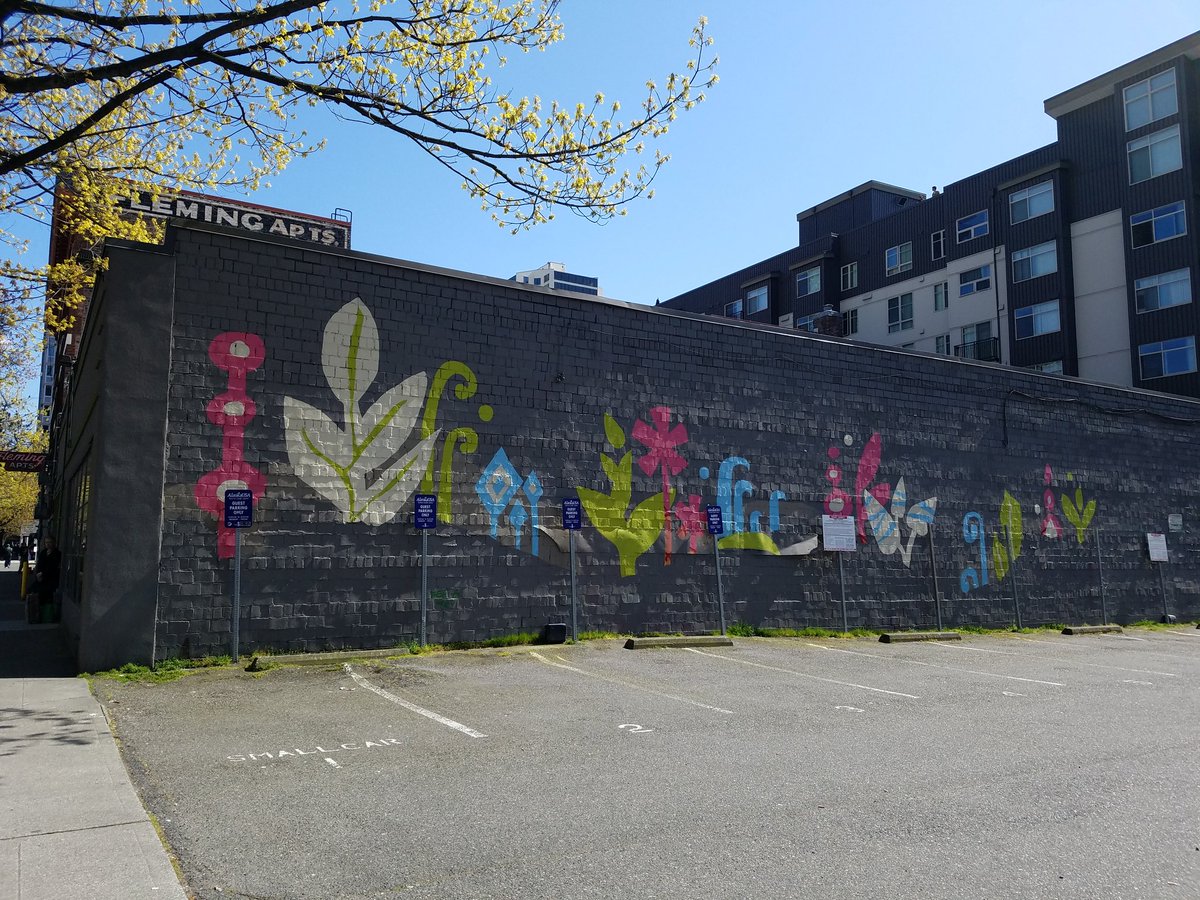 double_whammied's tweet photo. Love my city. #SundayinSeattle https://t.co/ZUcRgQ0WHL