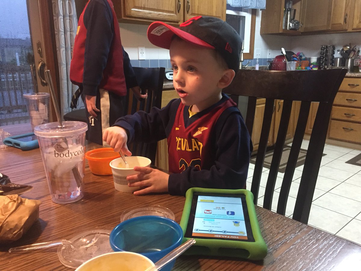 coreeeeeee's tweet photo. Ready to watch the Cavs beat the Pacers! @TweetQTV #WhateverItTakes 🏀 https://t.co/gdO3RxdgDm