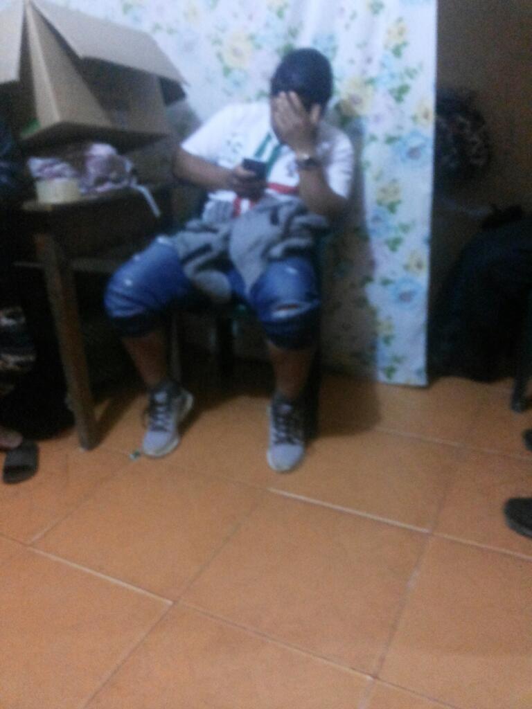 ErikaStefaniaC1's tweet photo. Como cuando te quieres ir a farrear y recuerdas que mañana debes trabajar jejejeje #pajarin https://t.co/HxMBrsWkRh
