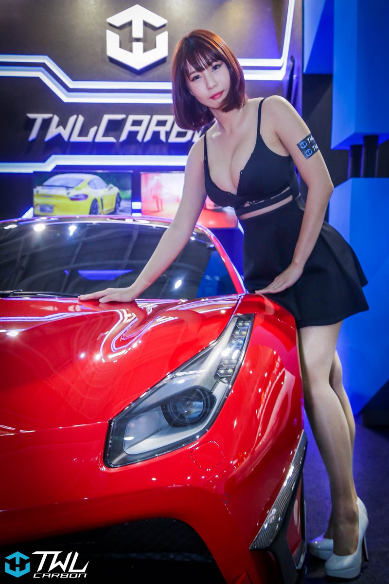 2018 Taipei AMPA Show~~
A big success!! Thanks for everyone!!

🔥Web Site : 
twlcarbon.com
🔥Facebook : 
facebook.com/twlcarbon/
🔥E-mail : 
twlcarbon@gmail.com

#AMPA #TWL #Porsche718 #cayman 
#boxster #Ferrari #Ferrari488 #488GTB #CarbonFiber