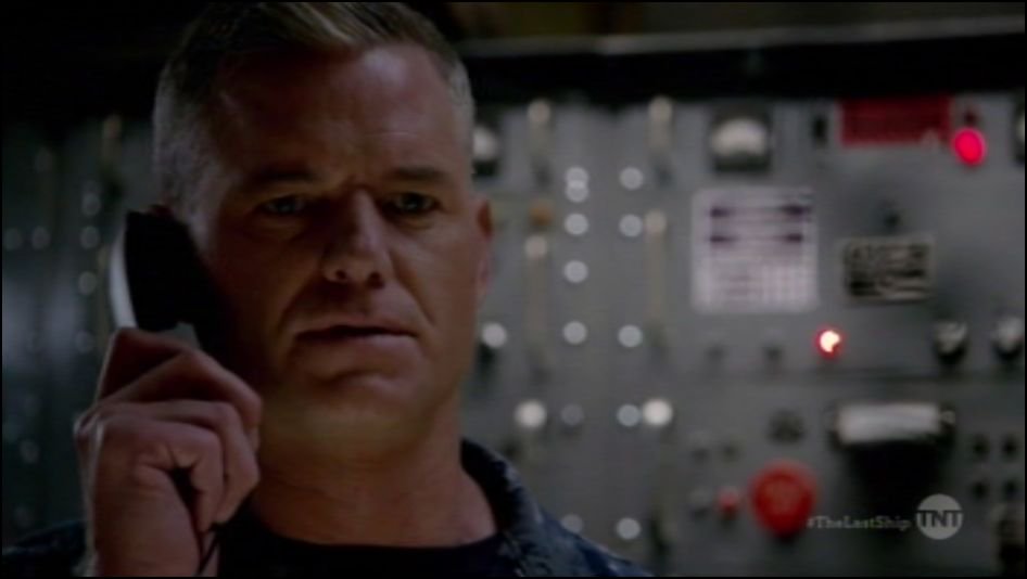 BlackhawkStrykr's tweet photo. @LastShipTV What #Chandler fans are waiting for! It's #ChandlerTime for #SlatterySunday #TheLastShip #NathanJames #CaptainChandler #CNOChandler #Chandlery It's SO hard to wait for S5 to get here! I can't wait to see it! https://t.co/SyIPVQky7a