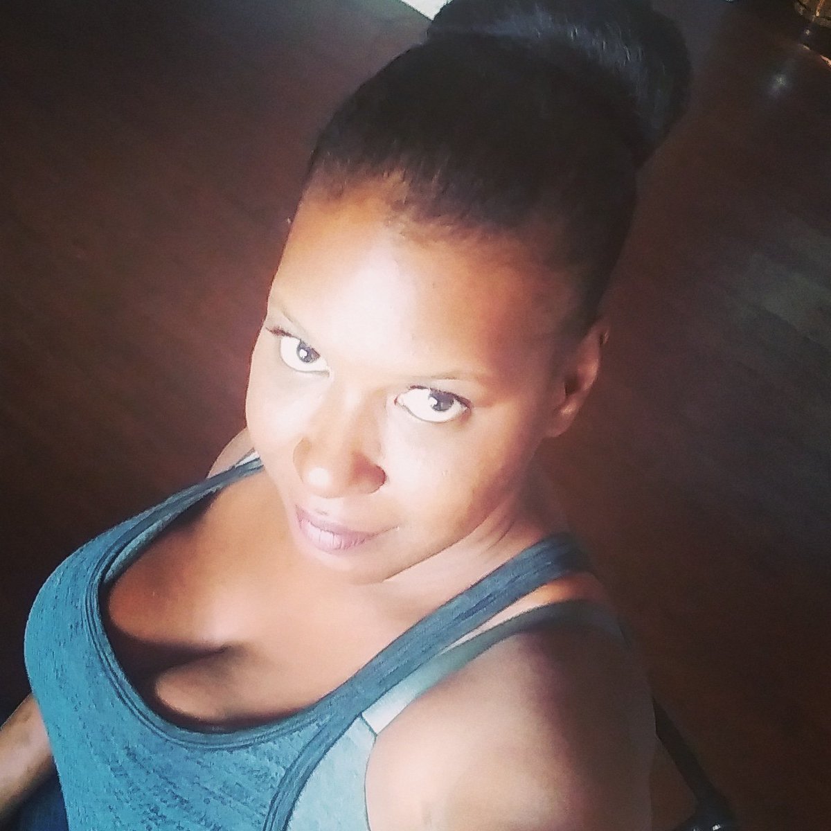 VAVMAG's tweet image. vavmag.org The #Ugly Truth