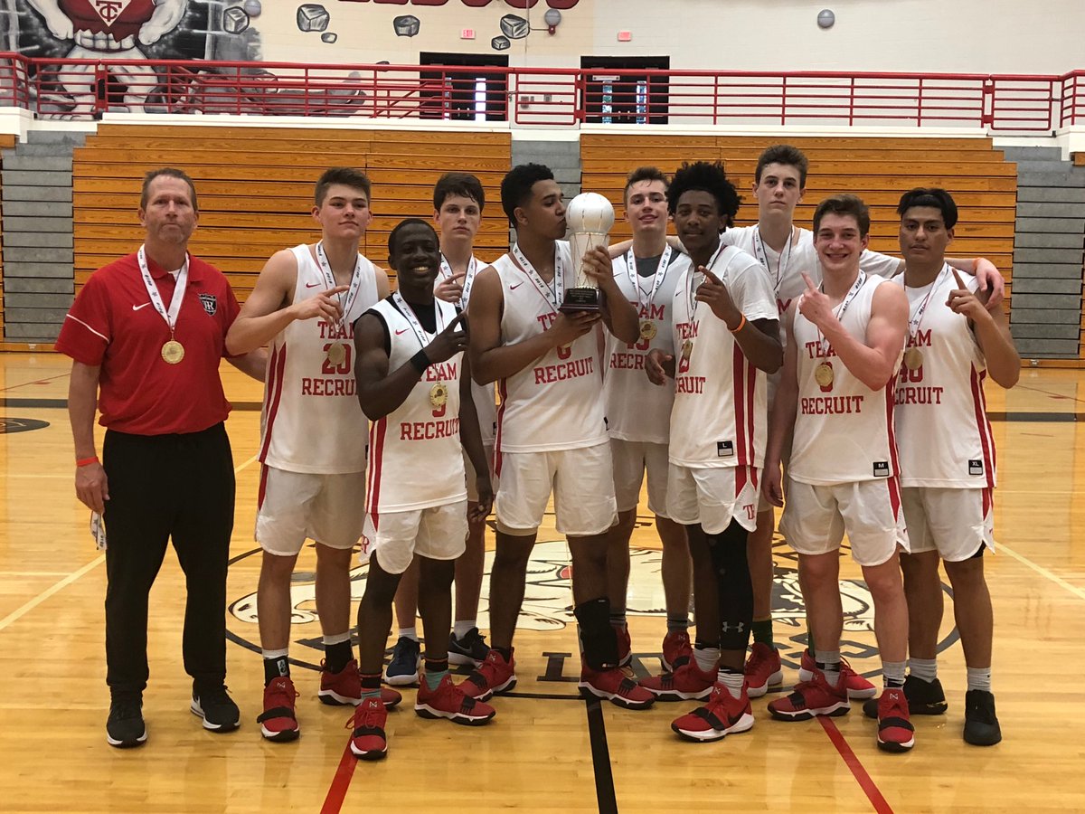 SafeReal's tweet image. Team Recruit wins another championship in 17U Above The Rim tournament in Atlanta. I couldn’t be more proud of these kids. Great group who plays together.