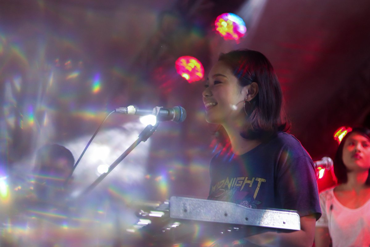 rissyrissu's tweet photo. Record Store Day (3/5)
@jejermaine
#RSDPILIPINAS2018 https://t.co/1afstHkUIk